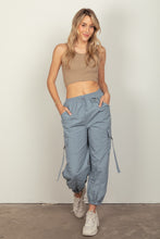Load image into Gallery viewer, VERY J Elastic Waist Woven Cargo Pants