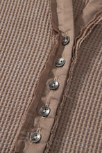 Load image into Gallery viewer, Notched Long Sleeve Top