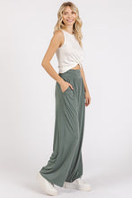 Load image into Gallery viewer, Mittoshop Stretch Banded Waist Wide Leg Pants with Pockets
