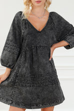 Load image into Gallery viewer, V-Neck Three Quarter Sleeve Denim Dress
