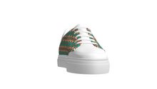 Load image into Gallery viewer, Women&#39;s Digital Print Low Top
