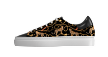 Load image into Gallery viewer, Tiger Chain Digital Print Sneakers

